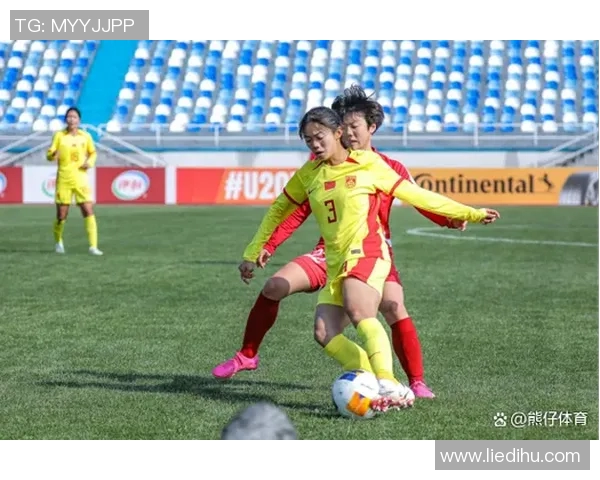 女足主力前锋重伤归来首次合练引爆全场欢呼激动人心