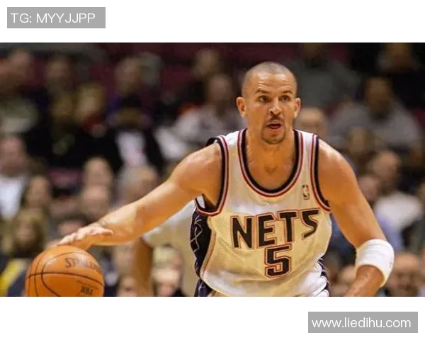 篮网荣获月度最佳球员，实至名归