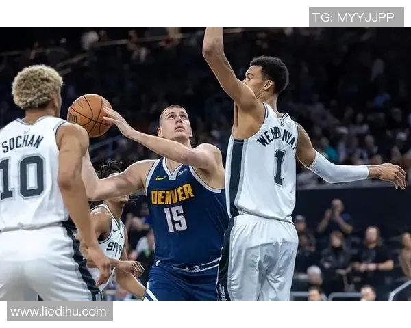 约基奇冲击金球奖全面数据对比解析能否力压群星问鼎最高荣誉